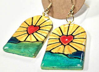 Chilli-Crafty: Great Seal Heart Earrings