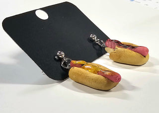 Chilli-Crafty: Hotdog Earrings